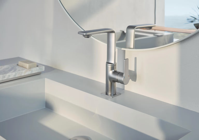 Студена изтънченост и вечен стил: Как да преобразите банята с GROHE Satin Steel - Stonea.BG