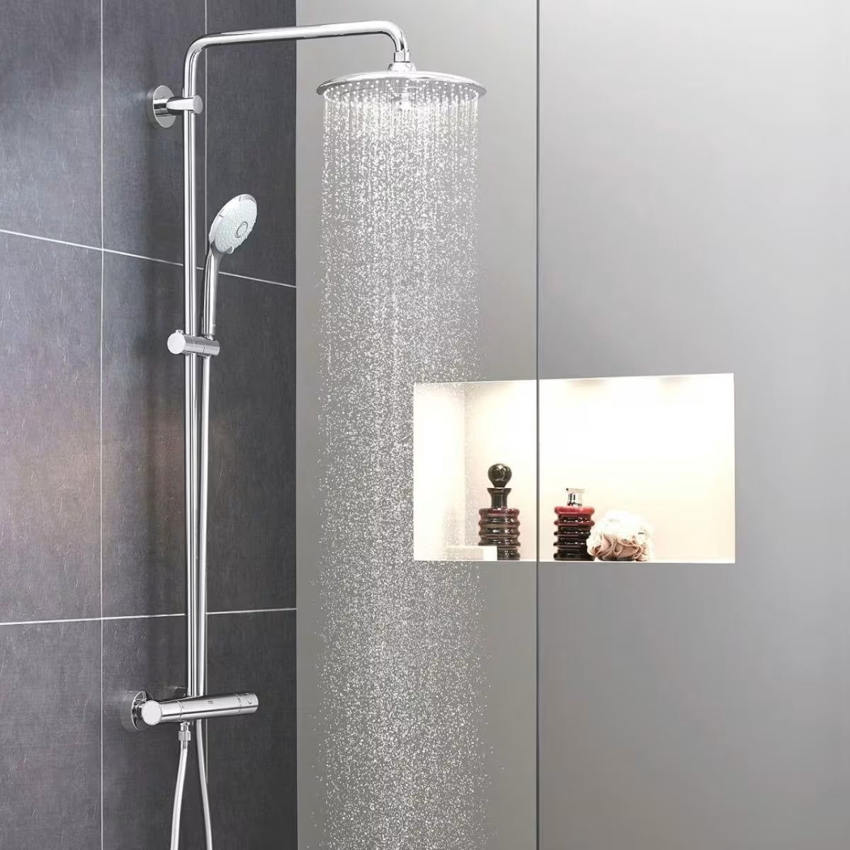 ДУШ ГАРНИТУРИ / ДУШ СИСТЕМИ - BAUCLASSIC 210 GROHE - Stonea.BG